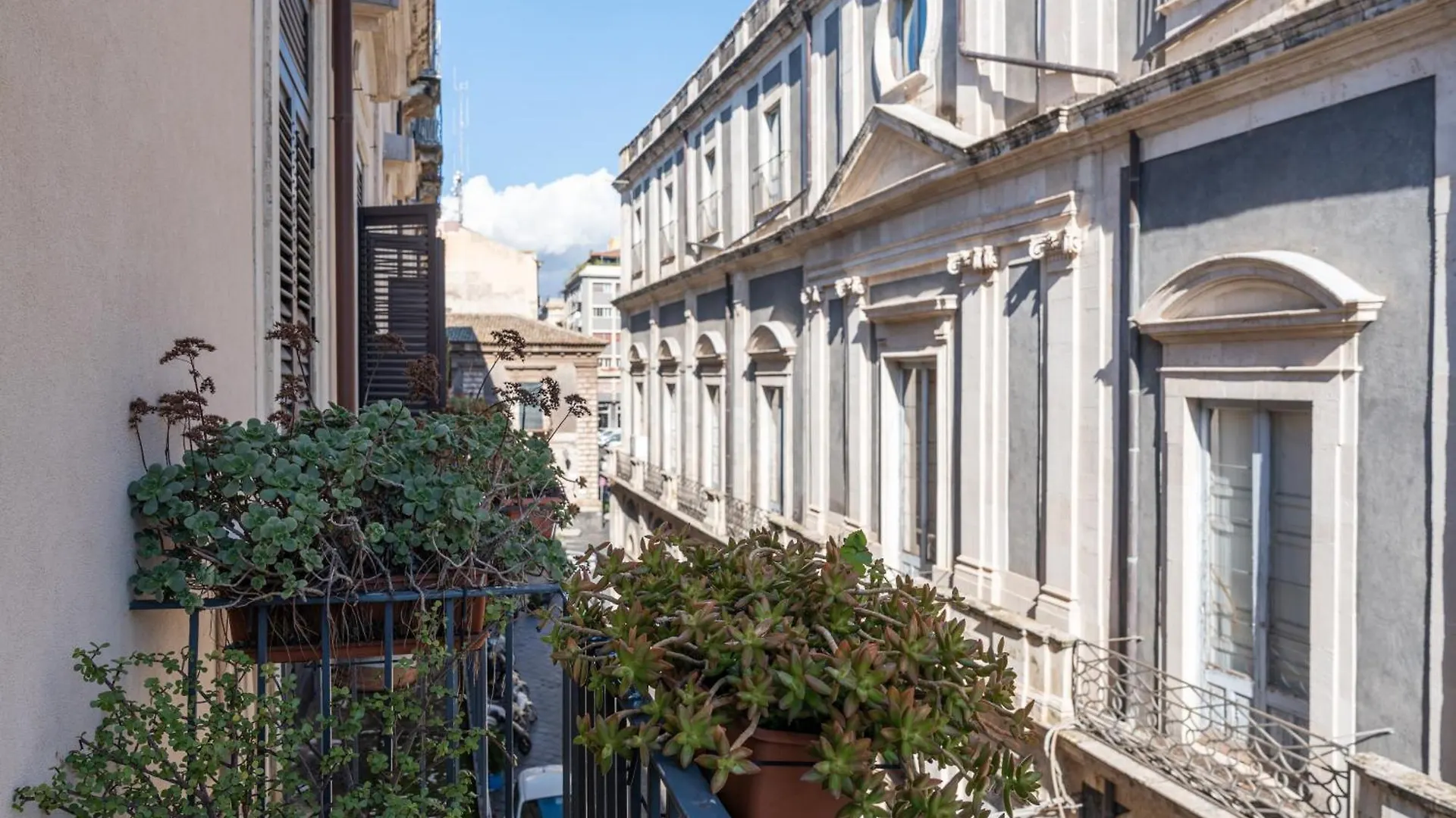 Amenano Apartments Catania