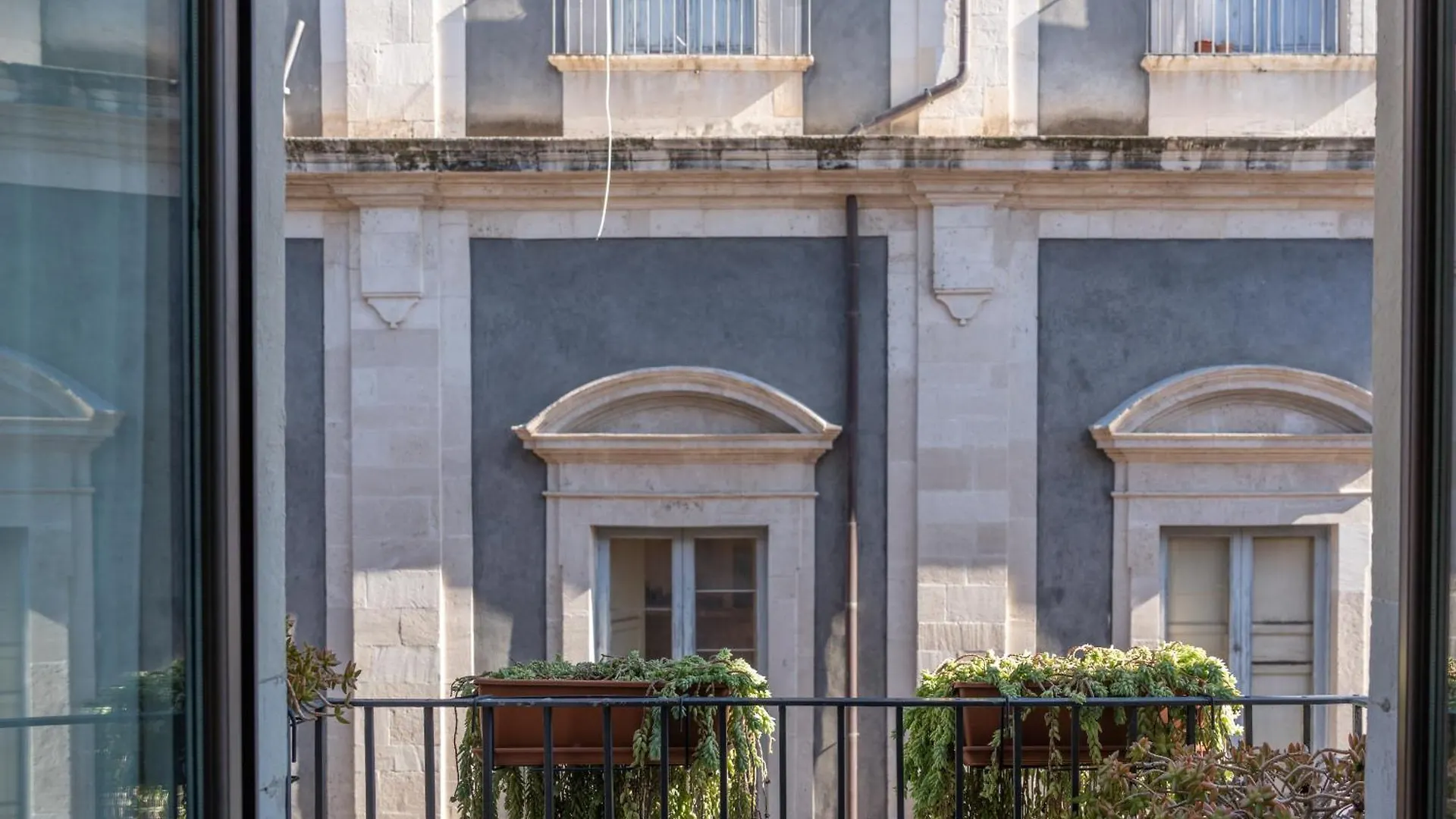 Amenano Apartments Catania